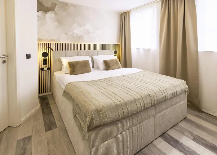 Essenzapartment Hof, 24h Checkin, Parkplatz, Wlan300mbit Appartement *